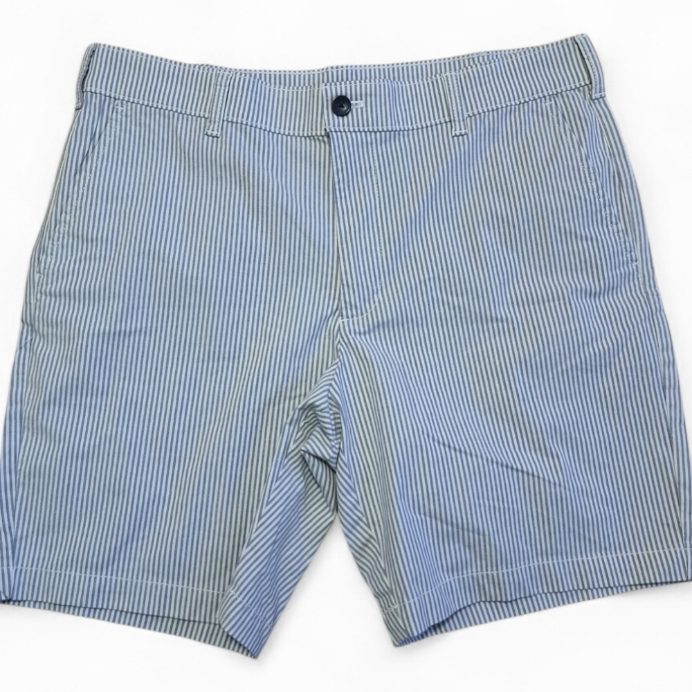 Mens Izod Oxford Classic Fit Shorts Blue And White Stripe 8" Inseam Size 34